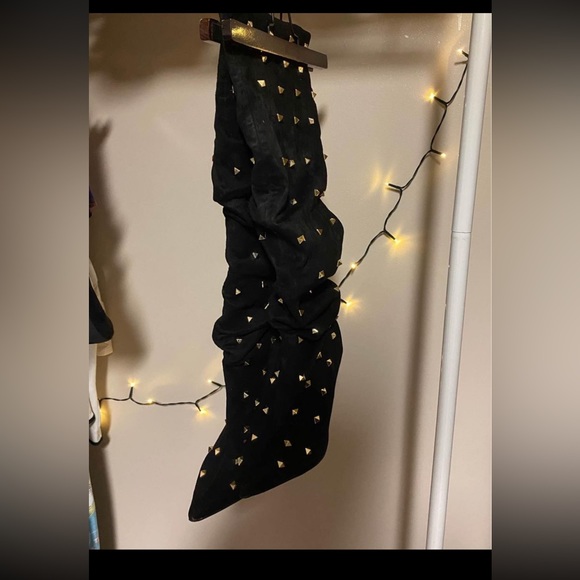 Fashion nova studded boots - Picture 2 of 3